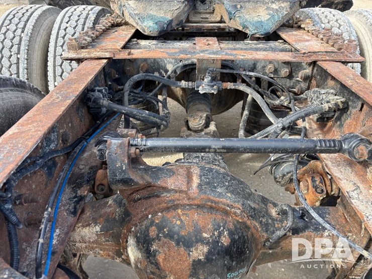 2012-international-prostar-image-43