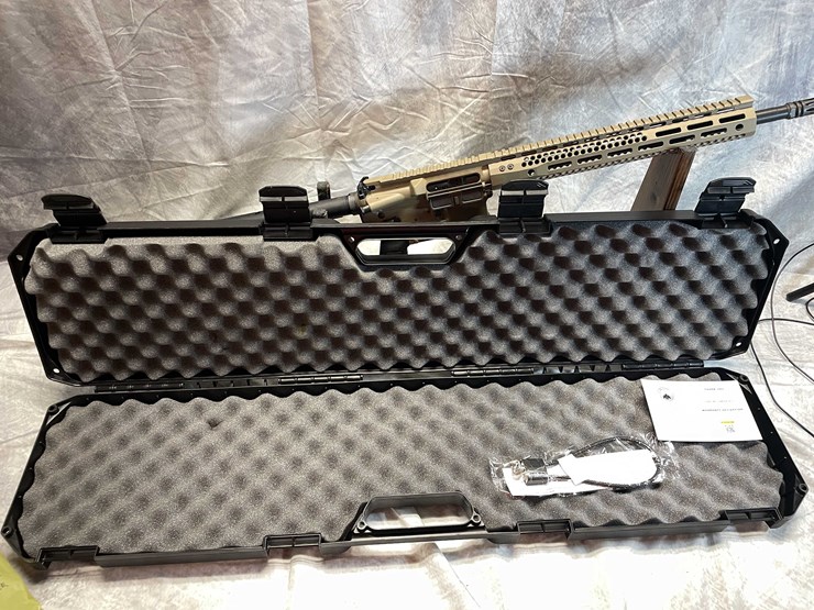 #2374-•-watch-tower-ar-15-15m-5.56/.223-semi-auto-rifle,-sn:-t15mwt30041700-image-19