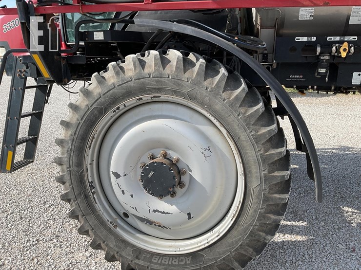 case-ih-patriot-3330-image-33