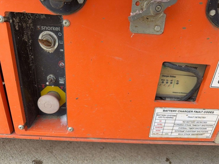 2017-snorkel-s4732e-image-16