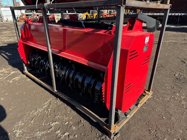 new-giyi-co-72in-hydraulic-skidloader-mulcher-attachment-model-72pro-image-1
