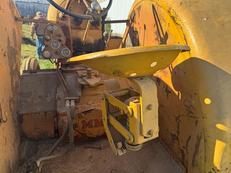 minneapolis-moline-ub-image-22