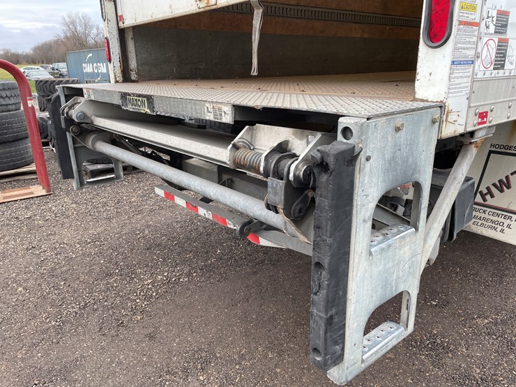 2015-kenworth-t270-image-22