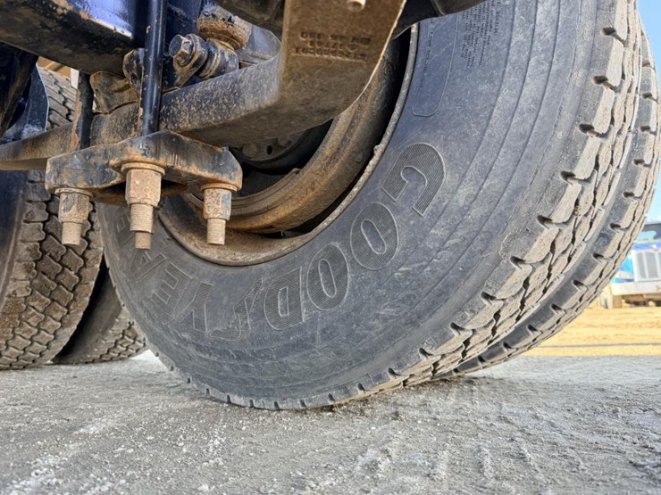 2017-international-prostar-image-69