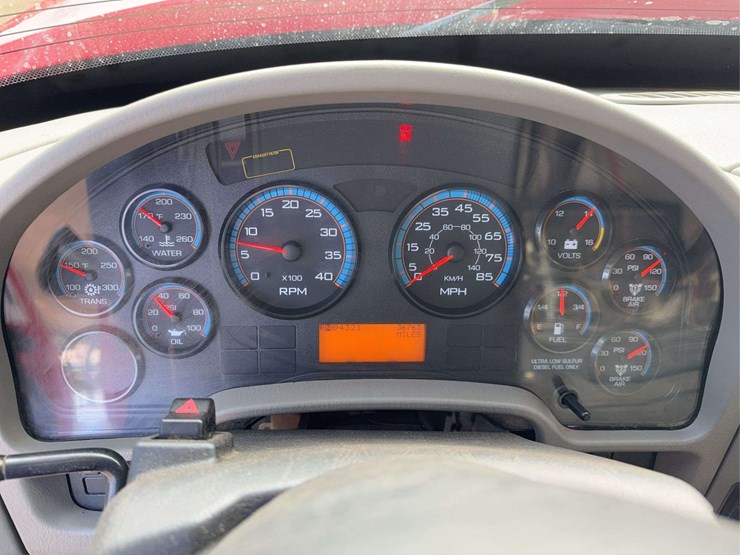 2013-international-workstar-7400-image-73