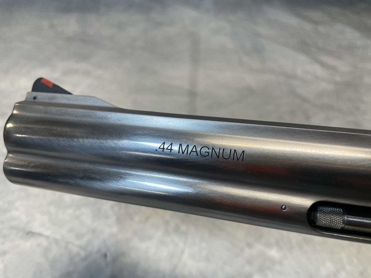 #2322-•-smith-&-wesson-model-629-44-rem-mag-revolver,-sn:-edu9057-image-11