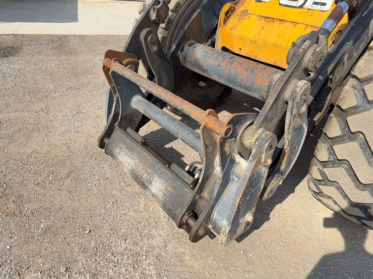 jcb-427ht-image-25