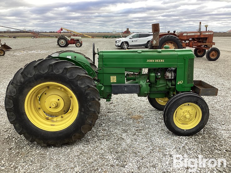 john-deere-40-image-4