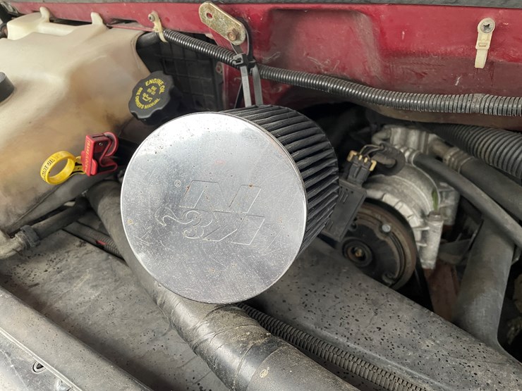 1999-chevy-3500-image-40