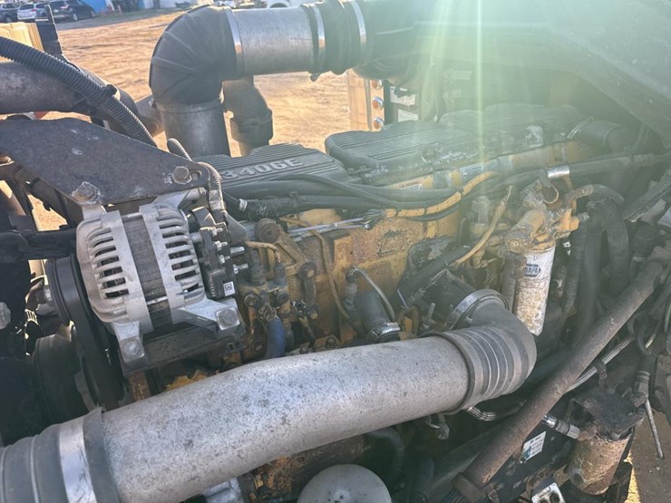 2008-peterbilt-388-image-18