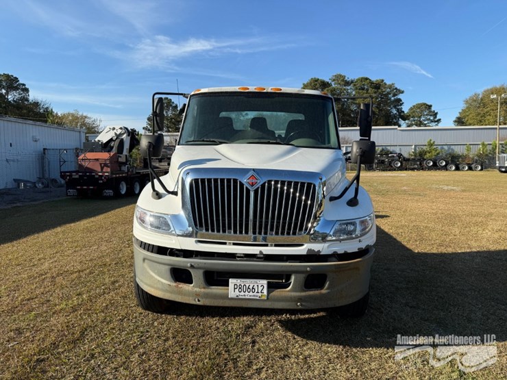 international-durastar-4300-image-4