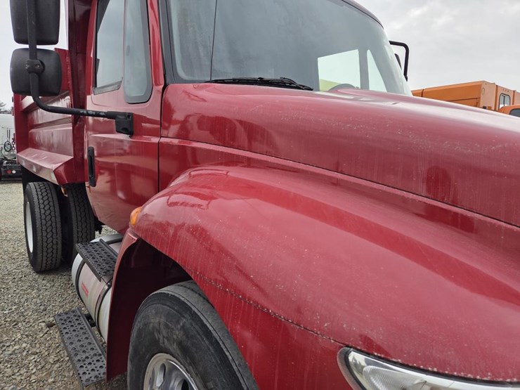 international-durastar-4300-image-19