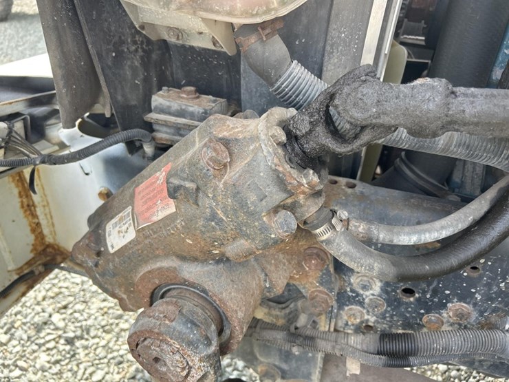 international-4000-image-81