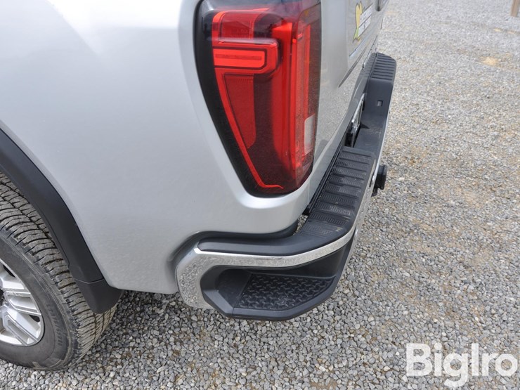 2022-gmc-sierra-2500-image-20