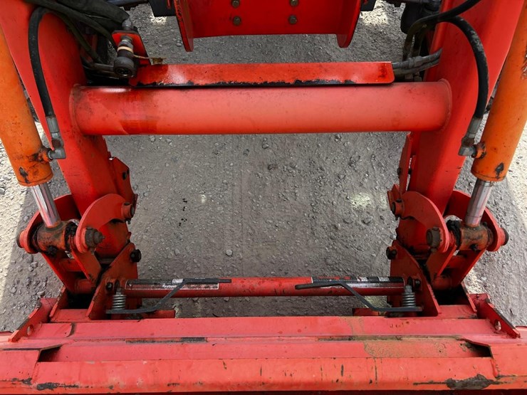 kubota-m7040hdc-image-10