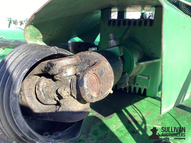 john-deere-120-image-16