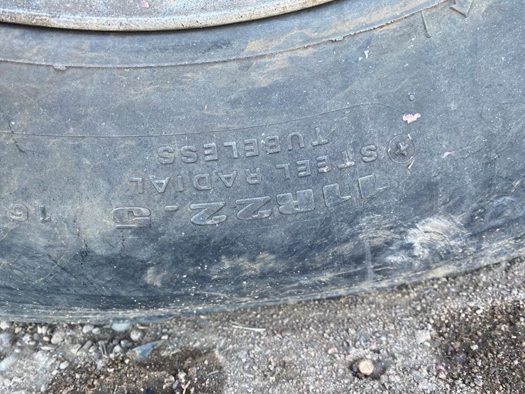 #205-•-2004-sterling-grapple-truck-(has-wi-title)-(chetek,-wi)-image-24