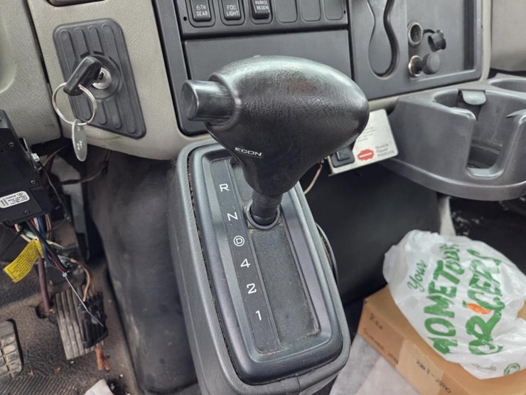 2013-international-durastar-4300-image-78