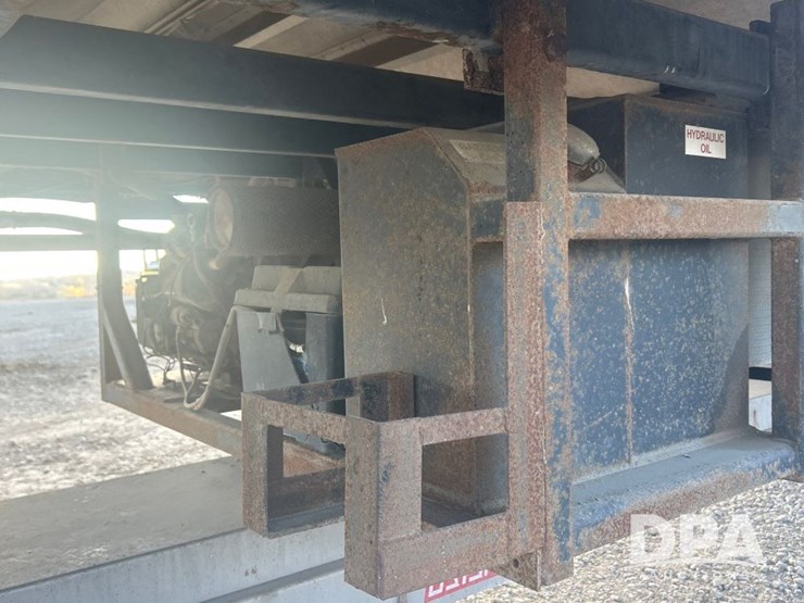 2011-merritt-tender-image-24