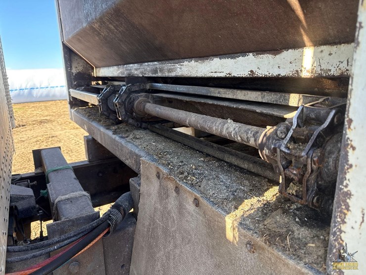 peterbilt-379-image-15