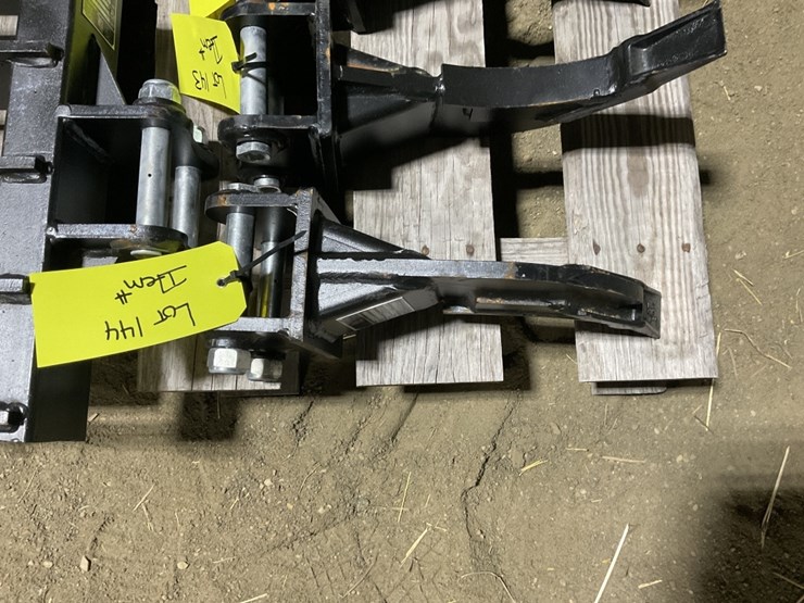 mini-excavator-ripper-image-1