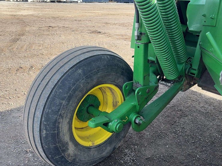 john-deere-945-image-9