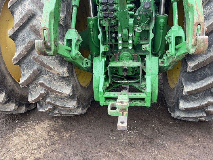 2003-john-deere-8120-image-18