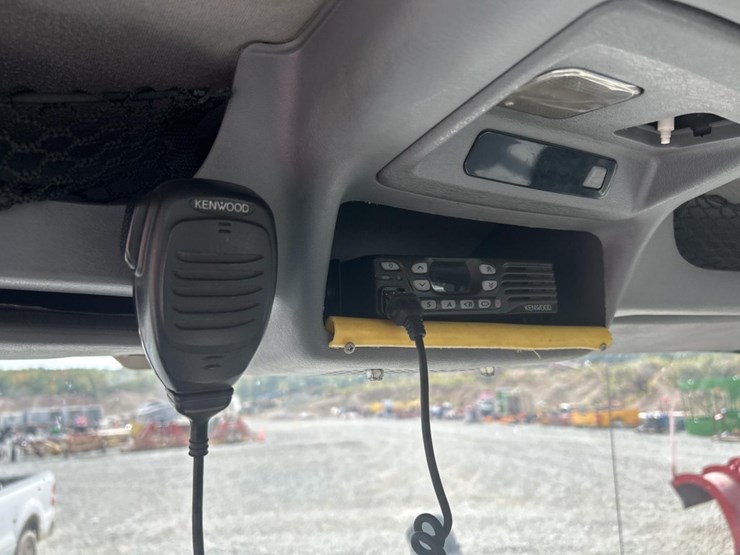 international-4000-image-99