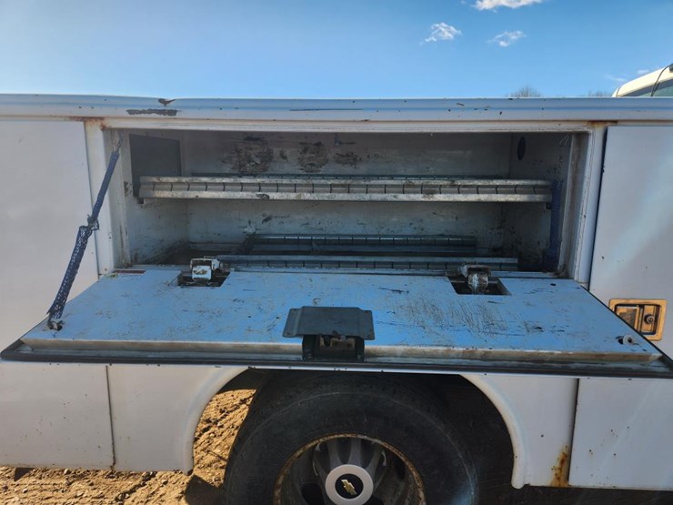 chevrolet-3500-image-29