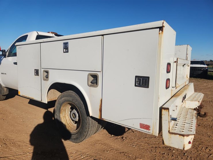 chevrolet-3500-image-12