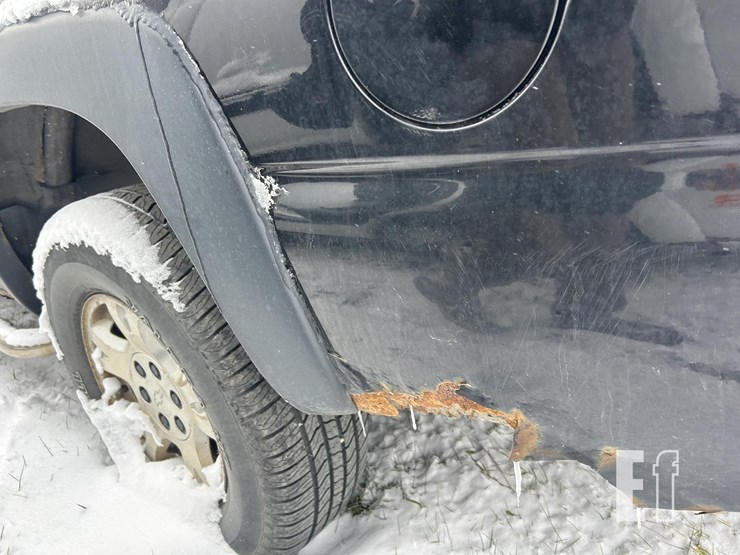 2005-chevrolet-avalanche-1500-image-10