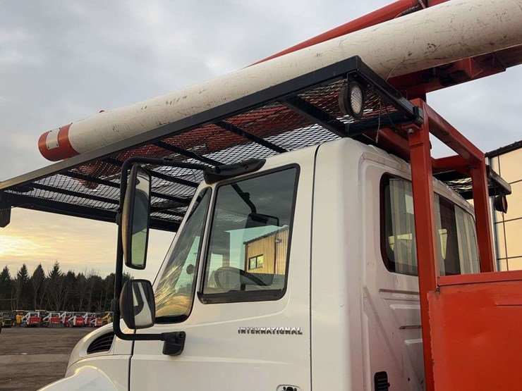 international-durastar-4300-image-26