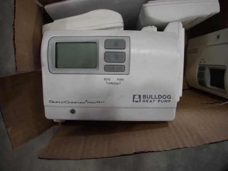 qty-of-(10)-simple-comfort-pro-thermostats-image-4