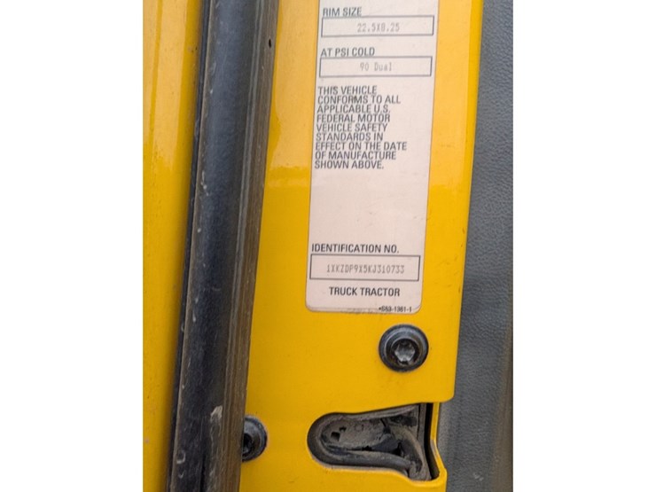 kenworth-t880-image-25