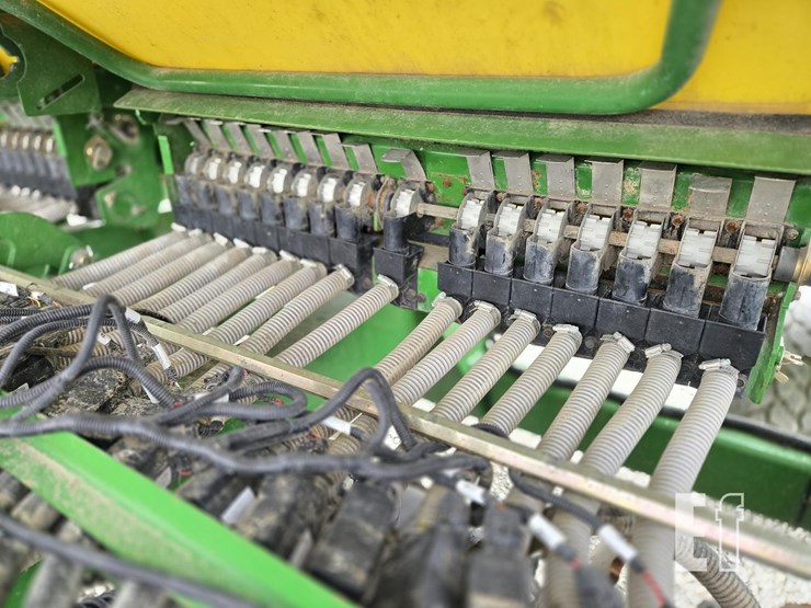 john-deere-1990ccs-image-12