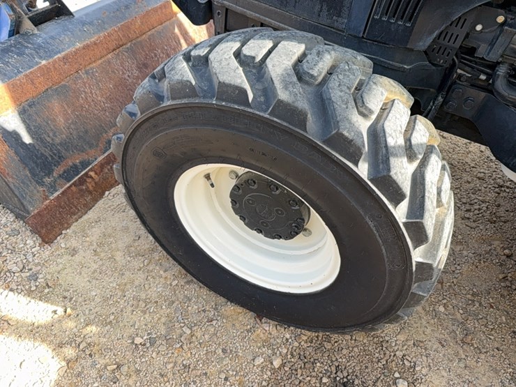 new-holland-workmaster-105-image-16