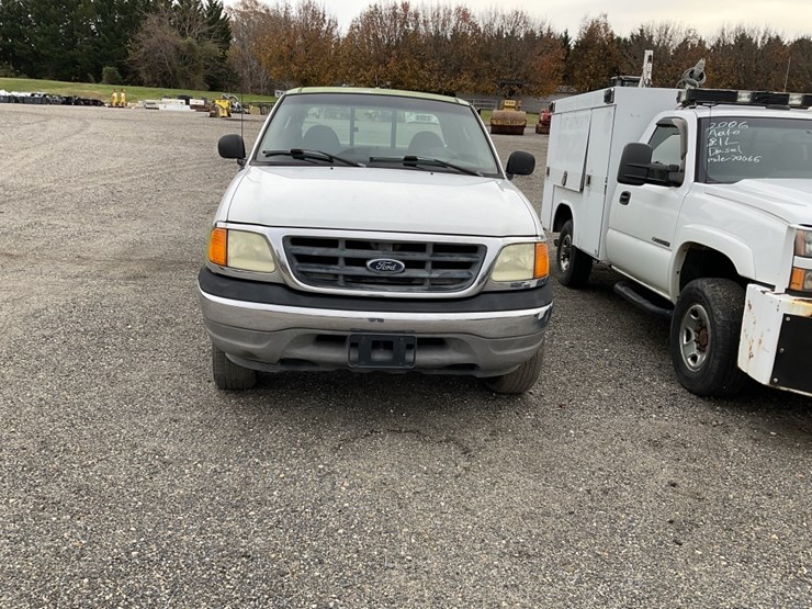 ford-f150-xl-image-2