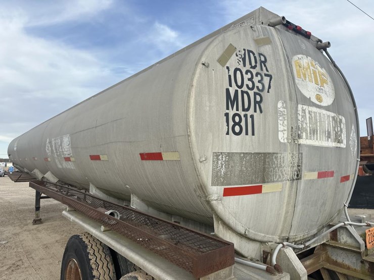 fruehauf-trailer-image-13