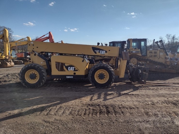 caterpillar-tl943c-image-3