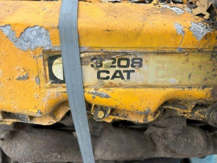 caterpillar-3208-image-10