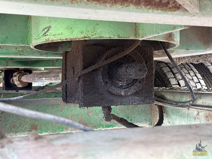 j&a-909-haycruncher-image-15