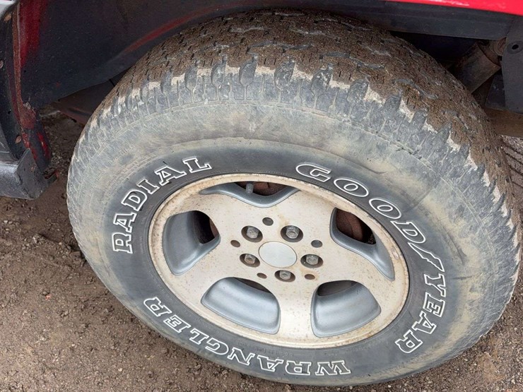 1994-jeep-grand-cherokee-image-5