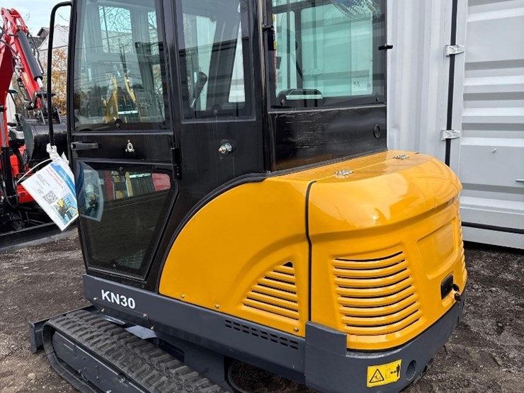 new-kylin-kn30-mini-excavator-image-3