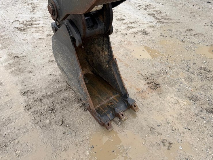 2022-bobcat-e50-image-10