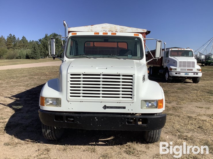 international-4700-image-2