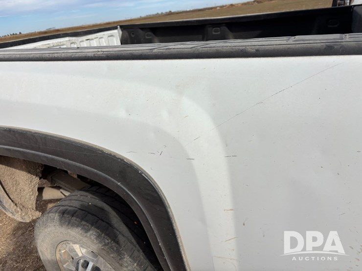 chevrolet-silverado-2500hd-image-43