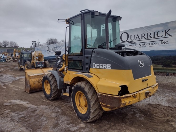 deere-244j-image-33