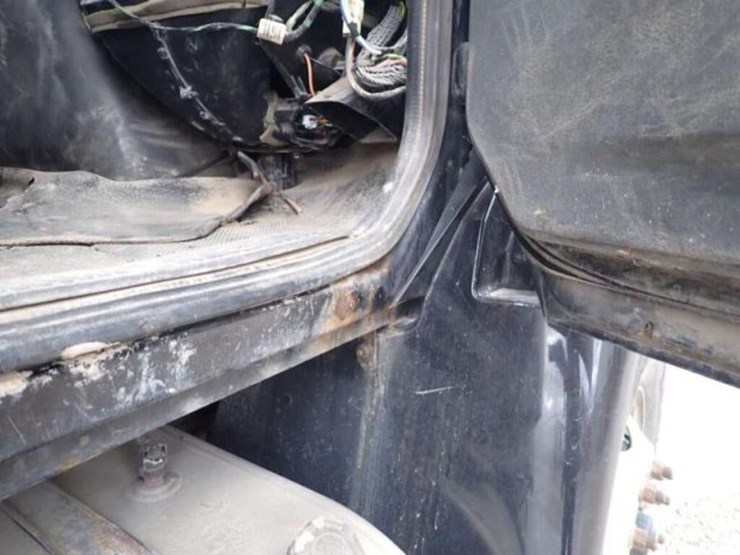 2011-international-4400-sba-image-42