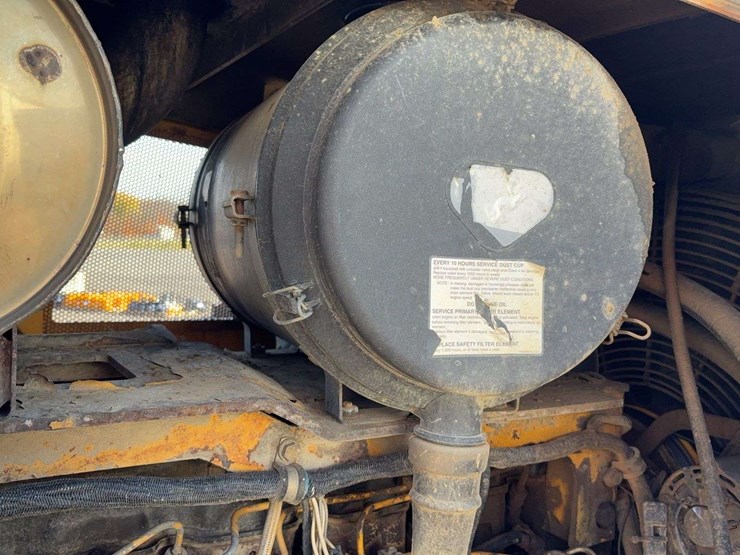 john-deere-850-image-39