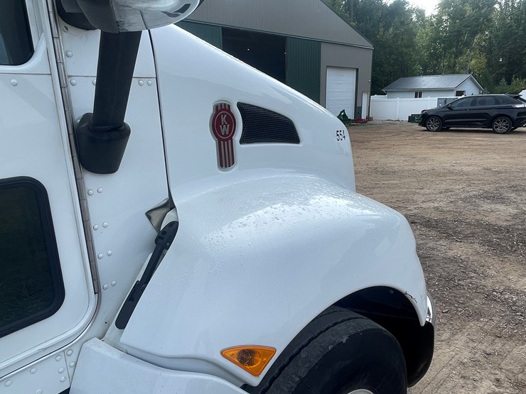 kenworth-t370-image-16